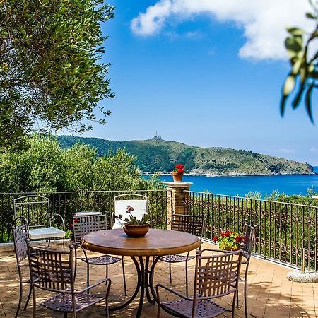 Donnasilia Bed and Breakfast Palinuro Buitenkant foto