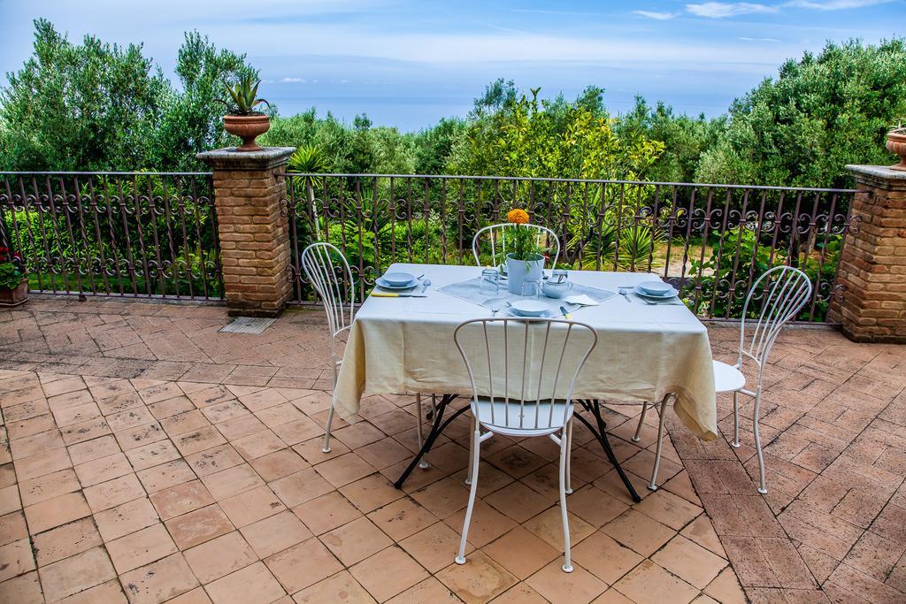 Donnasilia Bed and Breakfast Palinuro Buitenkant foto