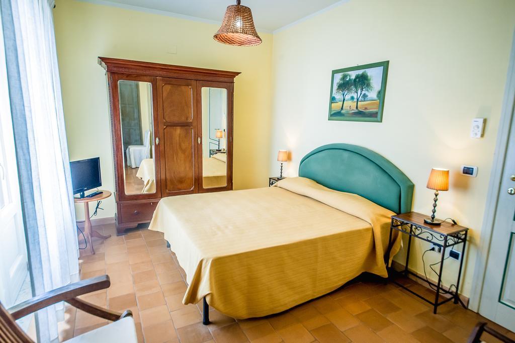 Donnasilia Bed and Breakfast Palinuro Buitenkant foto